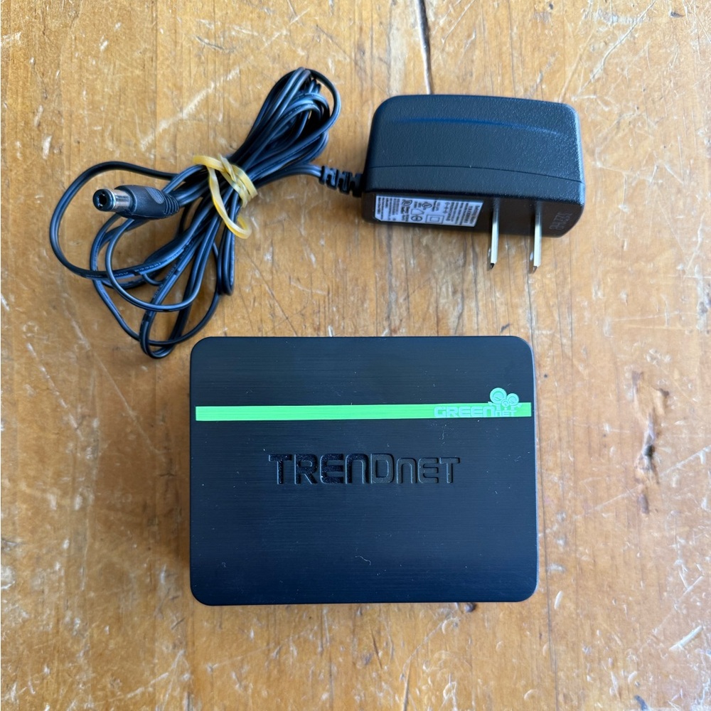 TRENDnet  TE100-S5 5-Ports External Switch